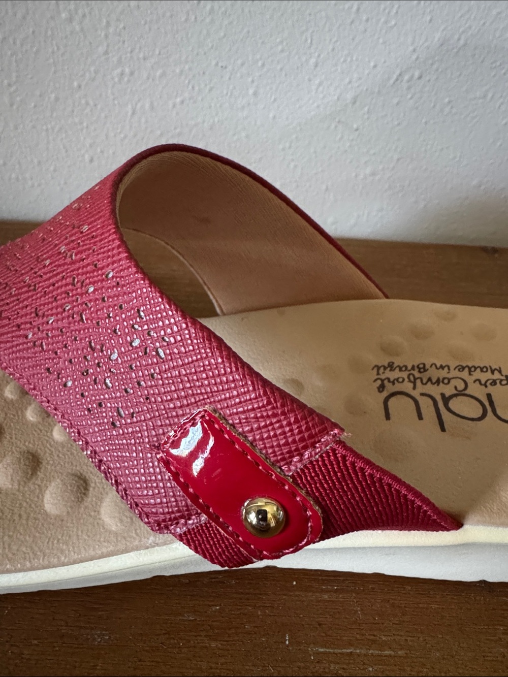 Malu Red Thong Sandals for Women - size 10 - Picture 5 of 6